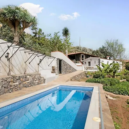 La Bodega De Julian * 特格斯特