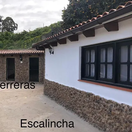 度假居 La Bodega De Julian *