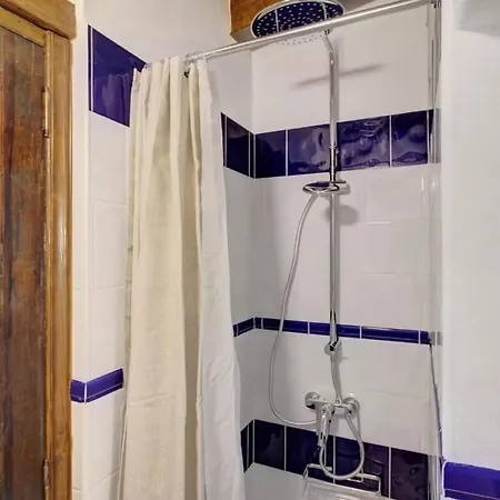 La Bodega De Julian * 特格斯特