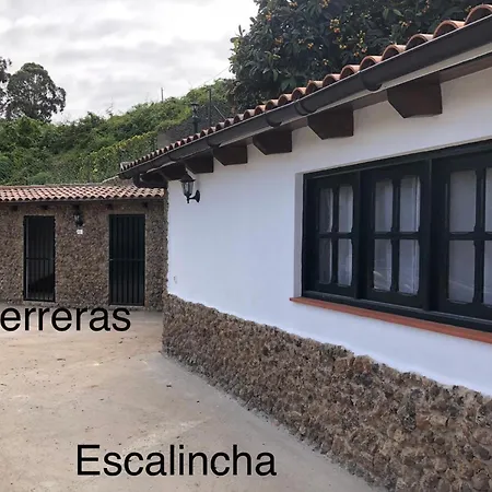 La Bodega De Julian Feriehus
